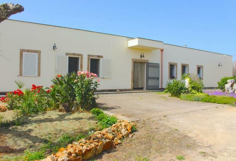 Отель Bio Casale Marchesi