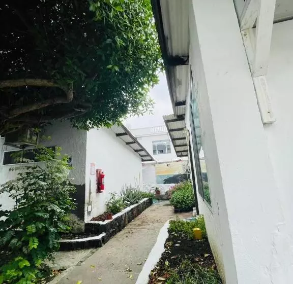 ペンション Hostal Darwin B&b