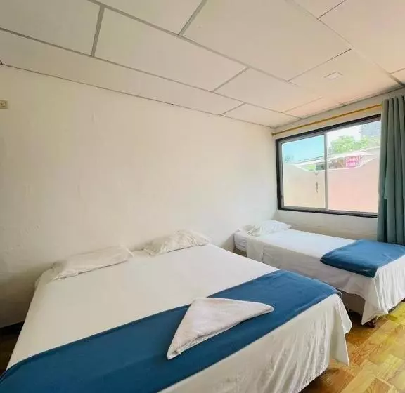 ペンション Hostal Darwin B&b
