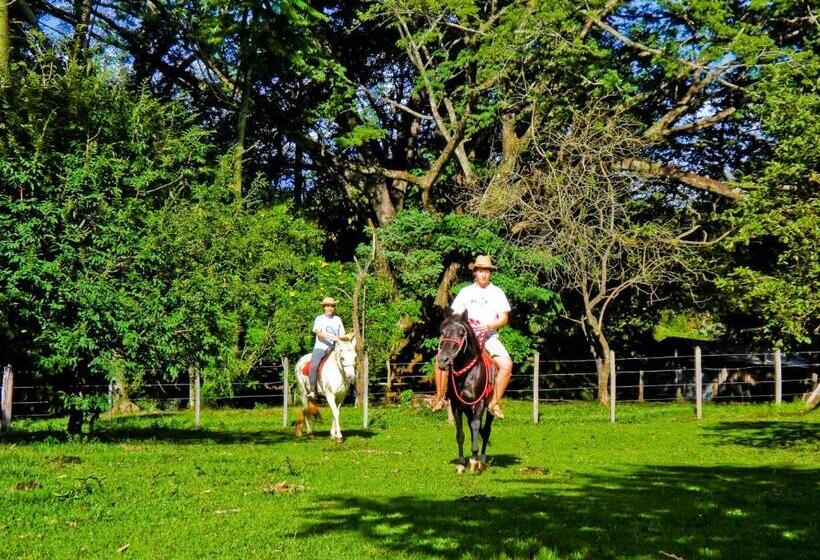 膳宿费 Pousada Nascentes Da Fortaleza, Antiga água Azul