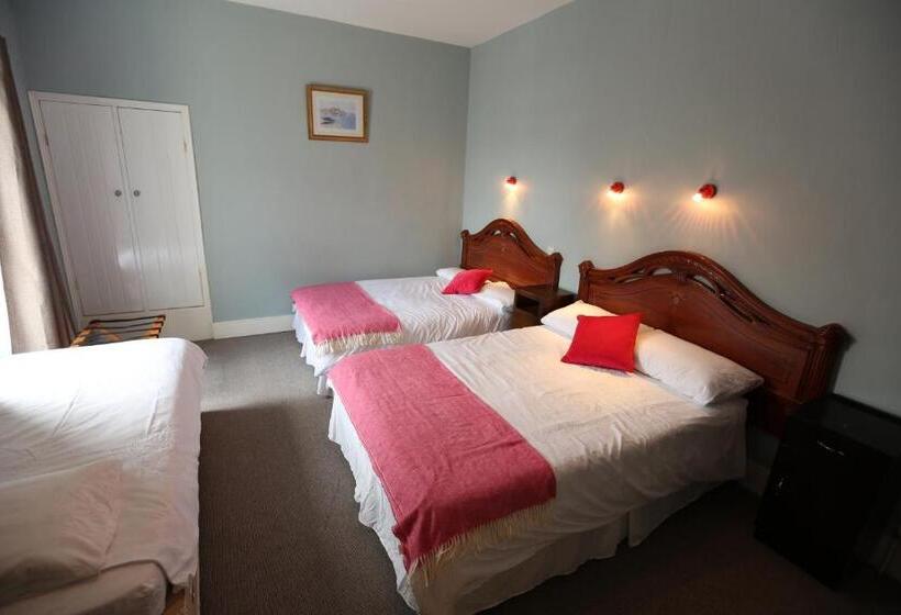 بنسيون Rolling Wave Guesthouse