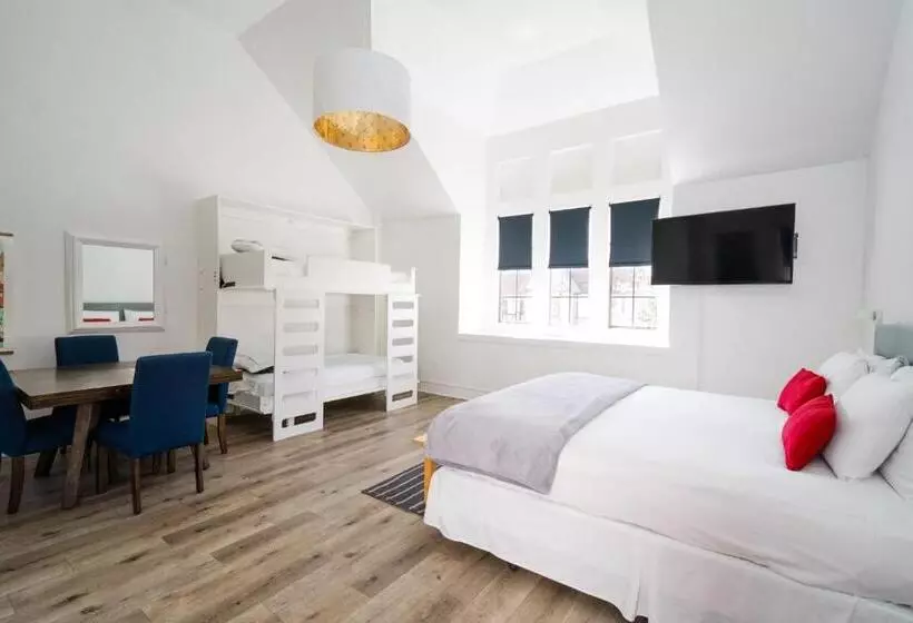 Retkeilymaja Atterdag Inn