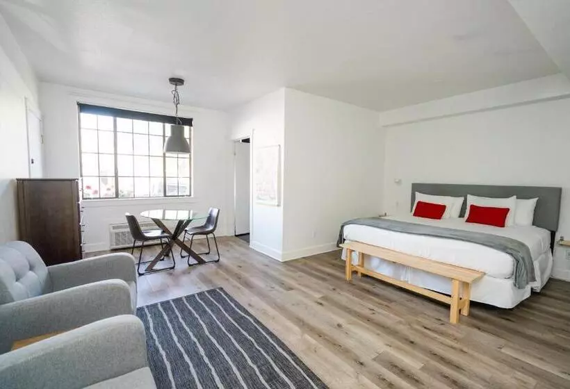 Retkeilymaja Atterdag Inn