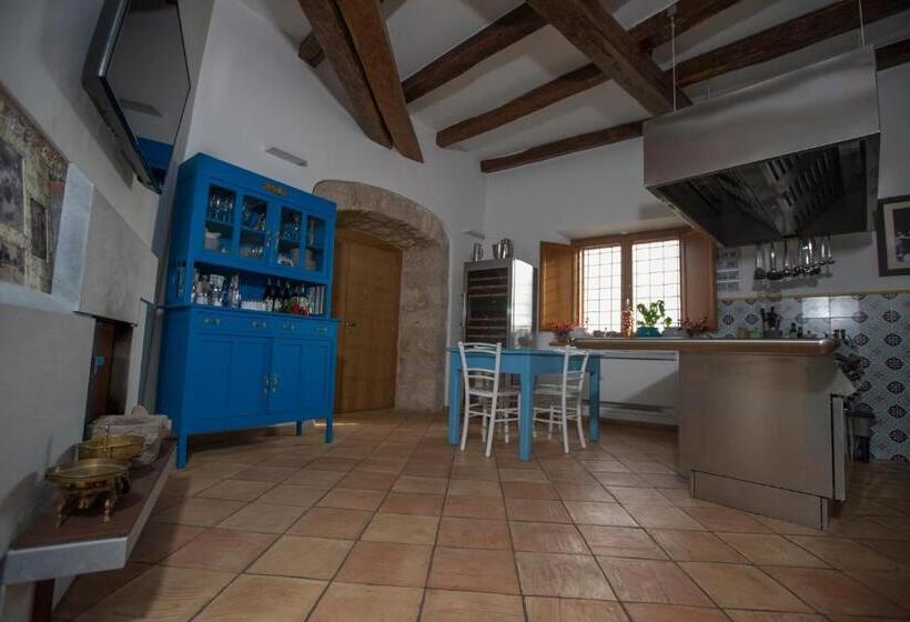 בית מלון כפרי Palazzo Tronconi