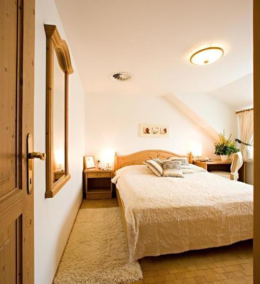 Общежитие & Restaurant Braunstein   Pauli´s Stuben