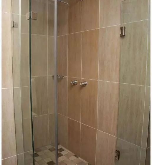 ペンション Be At Home Guesthouse