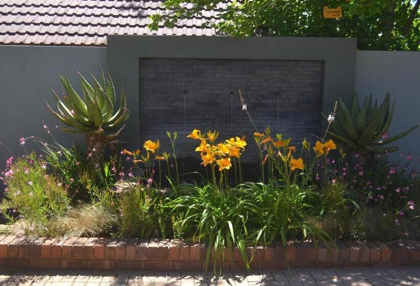 Pensjonat Be At Home Guesthouse