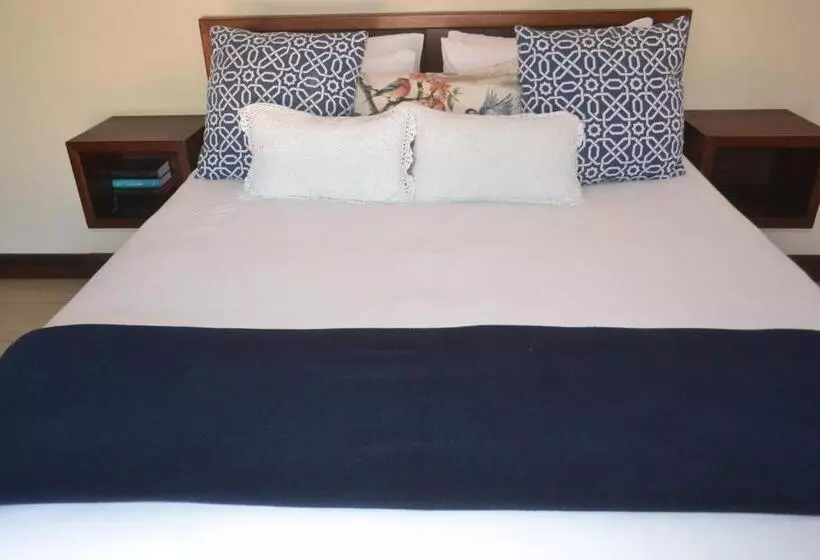 ペンション Be At Home Guesthouse