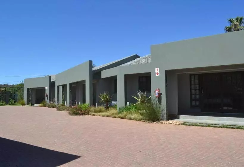 ペンション Be At Home Guesthouse