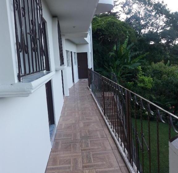 پانسیون El Balcón De Ataco