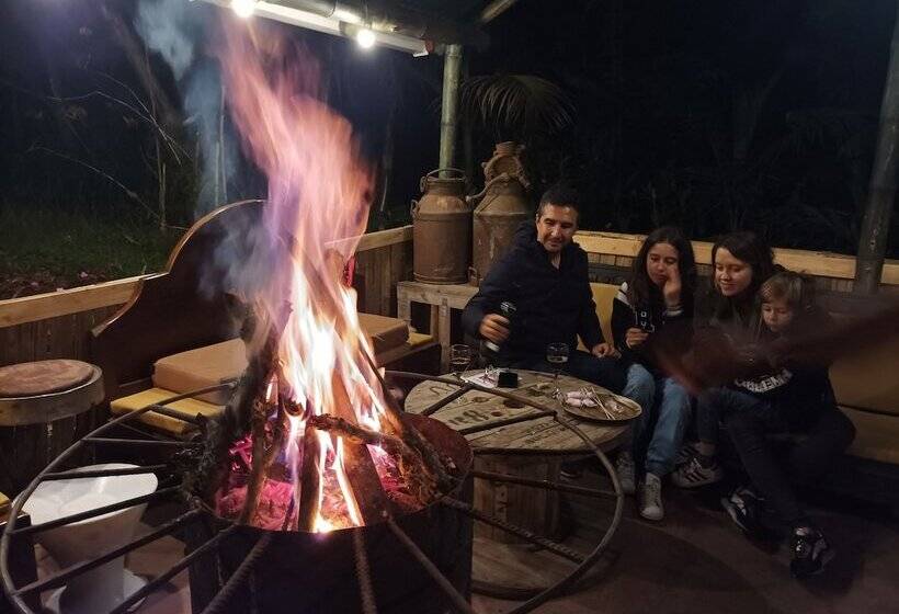 Пансион Marrokos Aeropuerto José María Córdova