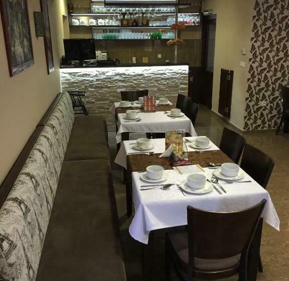 ペンション Penzión Stefarez New