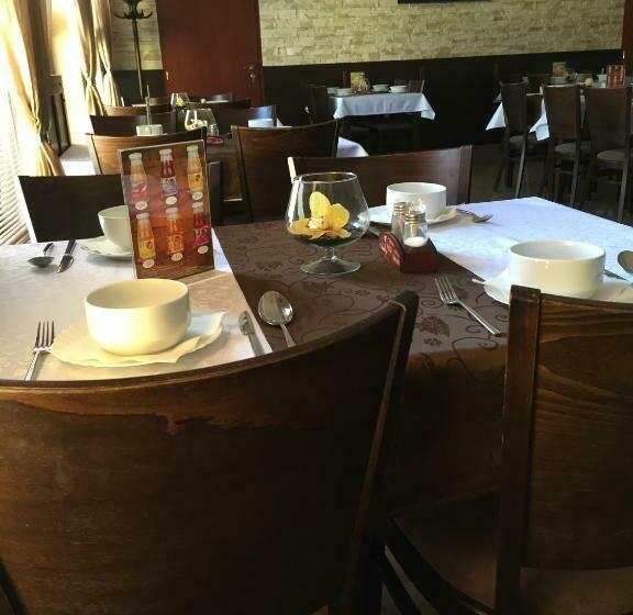 ペンション Penzión Stefarez New