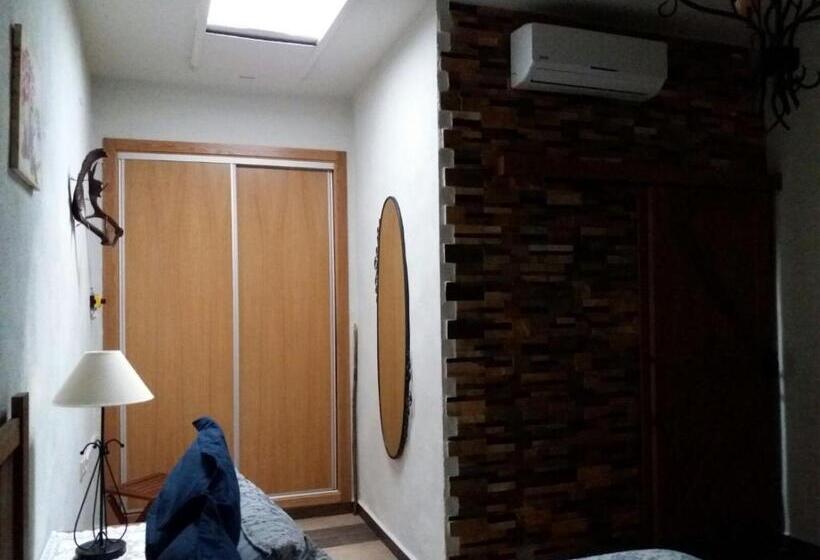 Пансион Virgen De Los Remedios