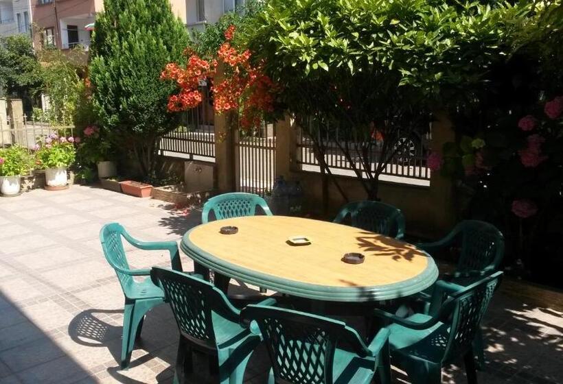 펜션 къща за гости кадиеви