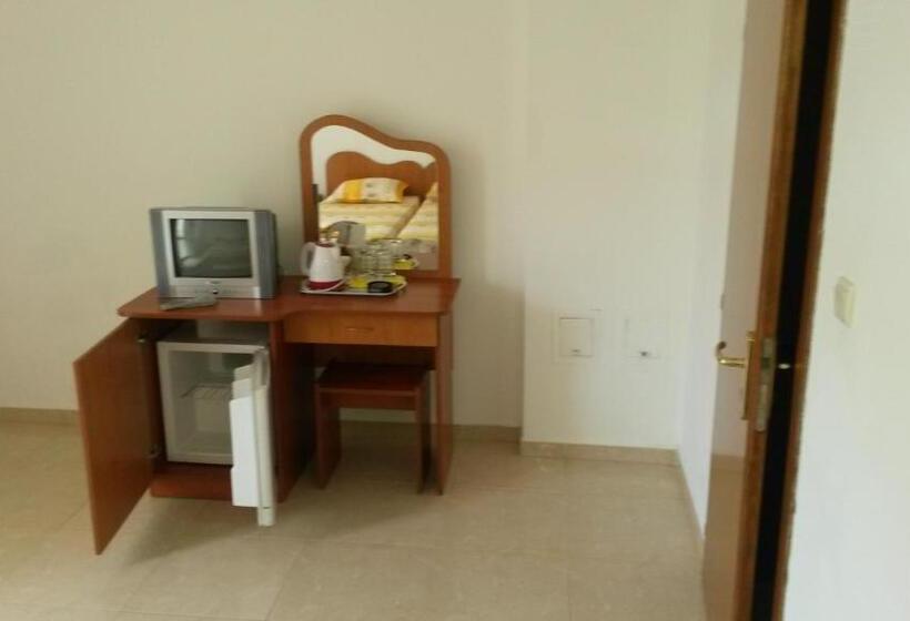 펜션 къща за гости кадиеви