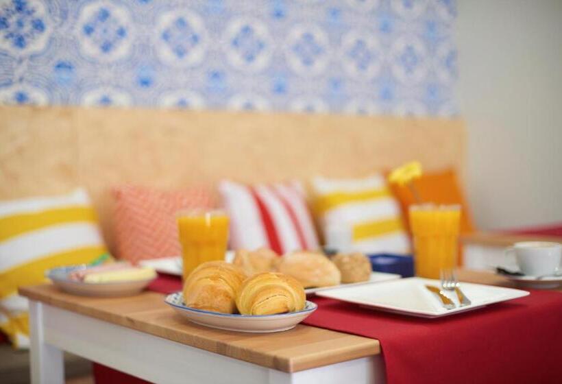 بنسيون Do Mercado