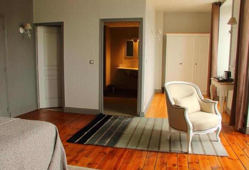 הוסטל Auberge Les Volcans