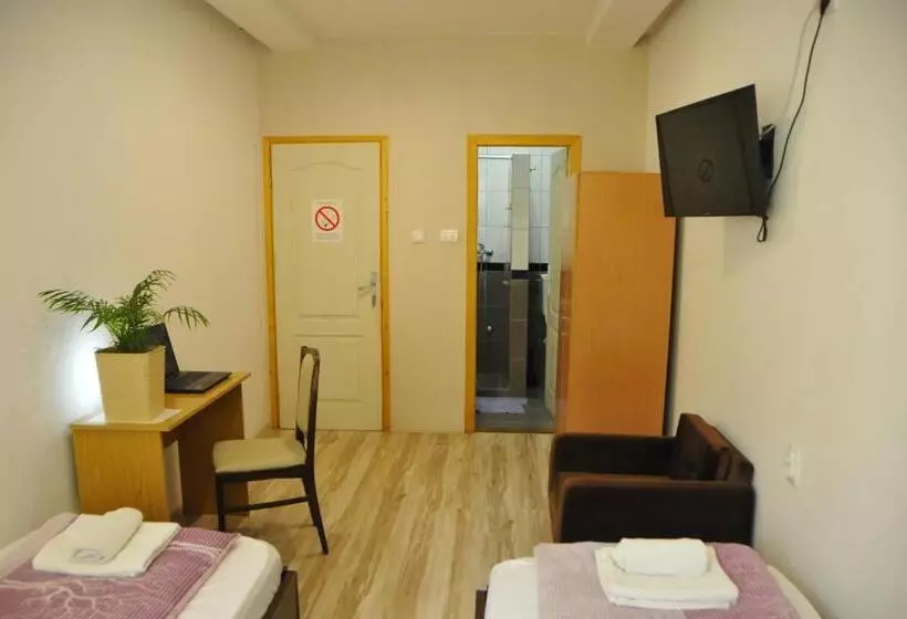 پانسیون Bezdan Guesthouse