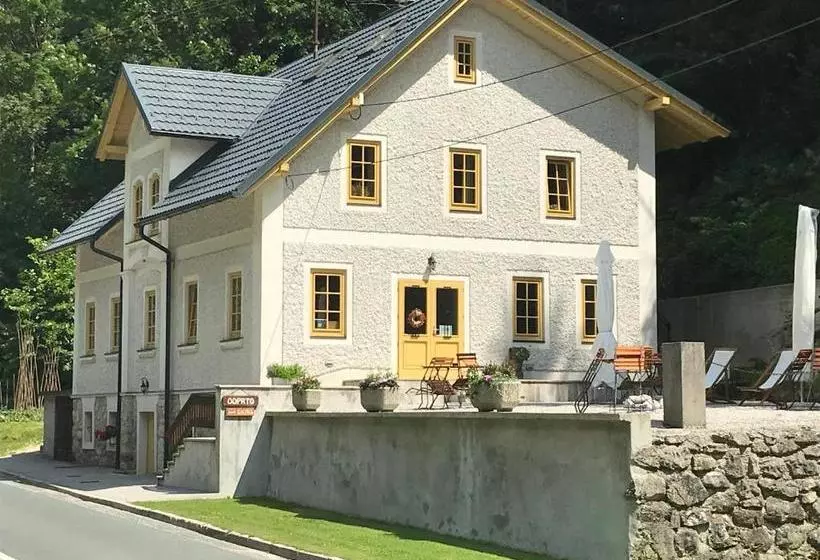 پانسیون Boutique Rooms Pri Rogovilcu
