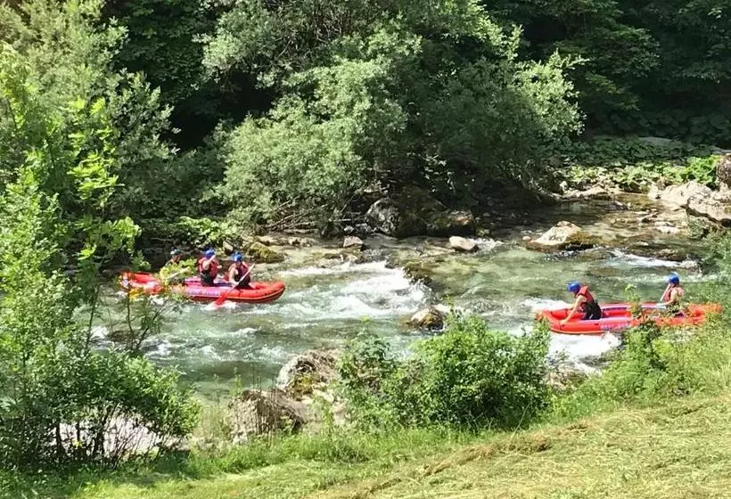 پانسیون Boutique Rooms Pri Rogovilcu
