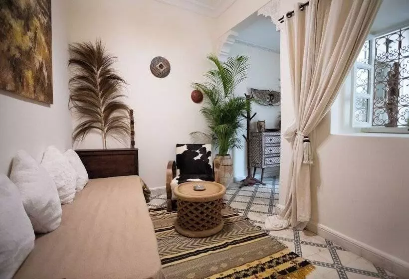 Riad Miss Caracal