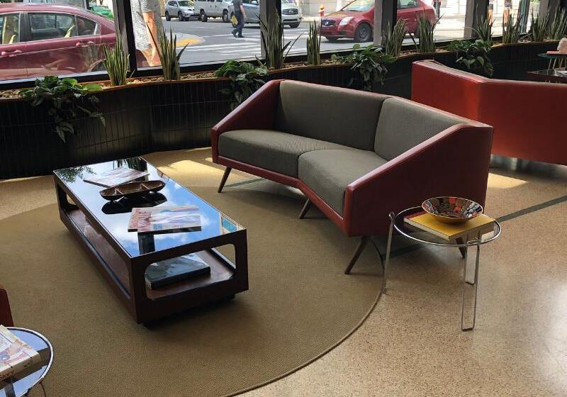 Fairlane Hotel Nashville, By Oliver