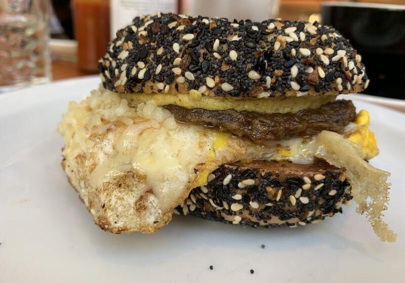 Fairlane Hotel Nashville, By Oliver