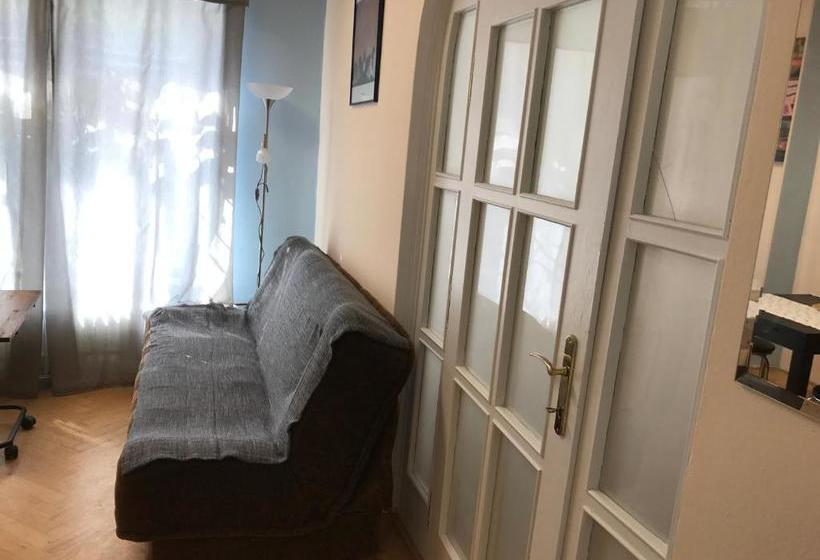 پانسیون Apartments Liberty House