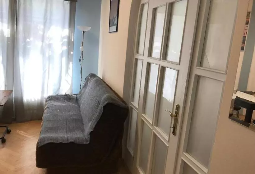 پانسیون Apartments Liberty House