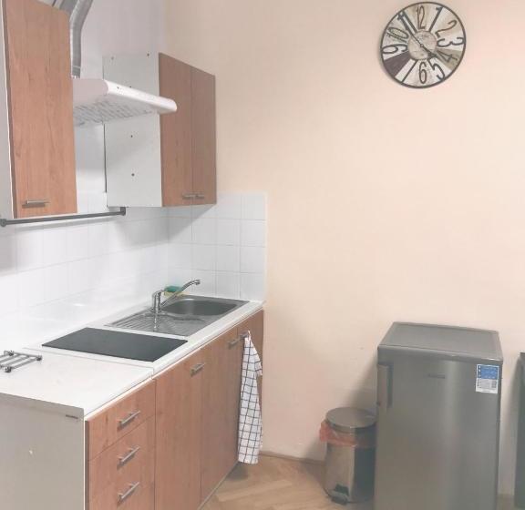 پانسیون Apartments Liberty House