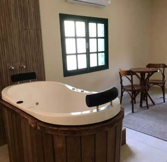 ユースホステル Pousada Quinta Dos Doges