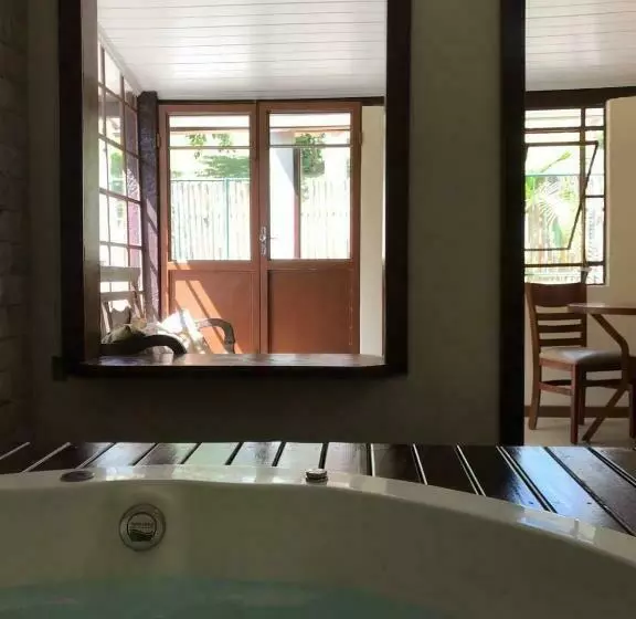 ユースホステル Pousada Quinta Dos Doges