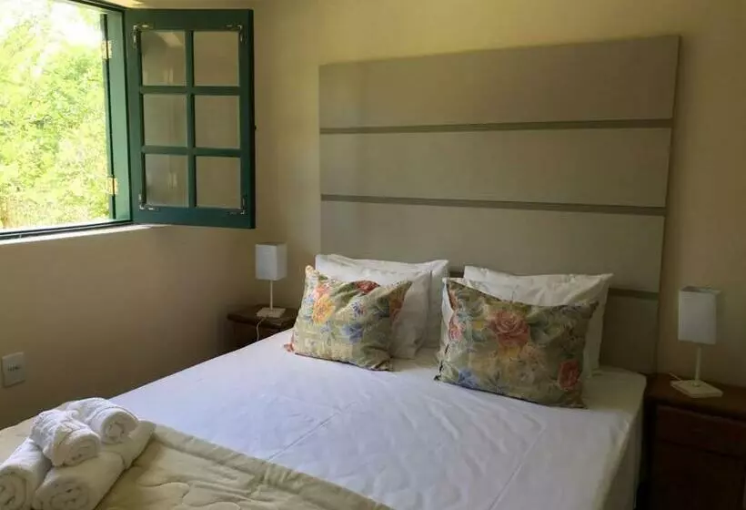 ユースホステル Pousada Quinta Dos Doges