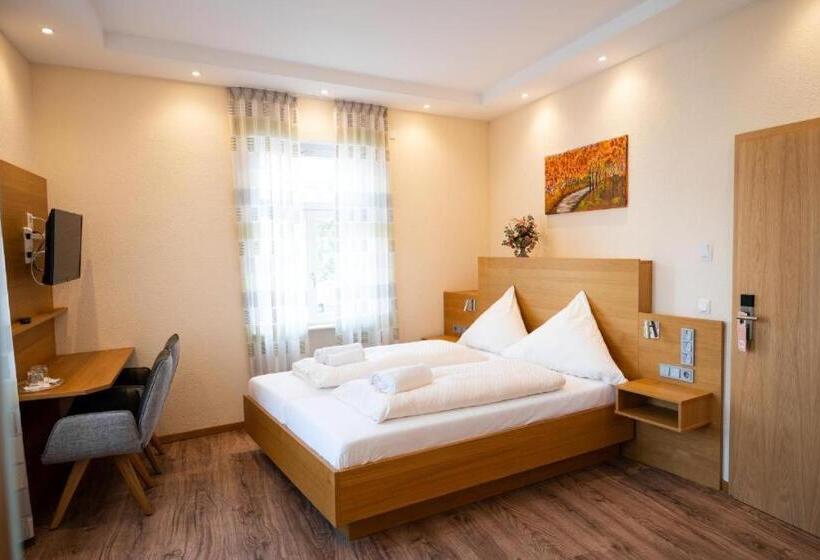 Общежитие Zur Krone Leimen