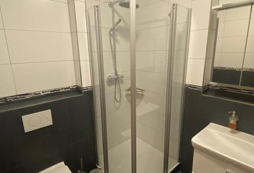 Общежитие Zur Krone Leimen