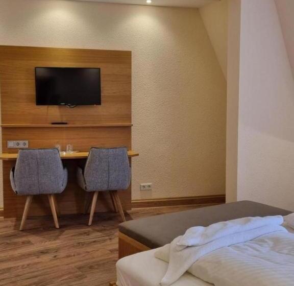 Общежитие Zur Krone Leimen