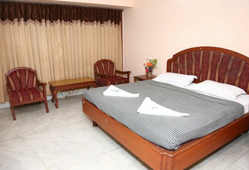 Hotel Chitra Lodge