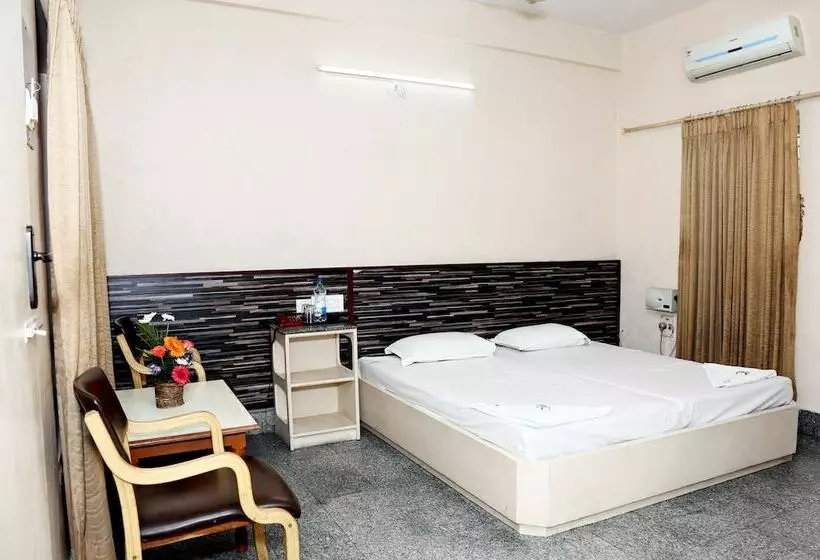 Hotelli Chitra Lodge