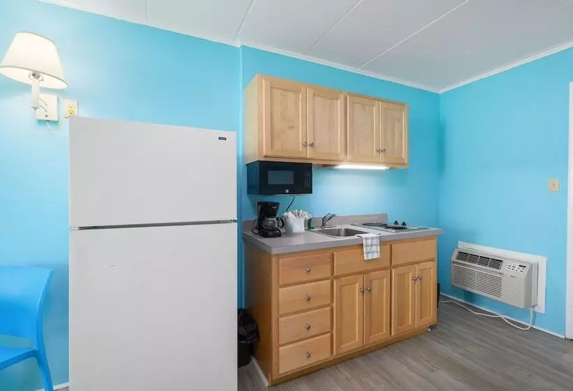 モーテル Kokomo Suites