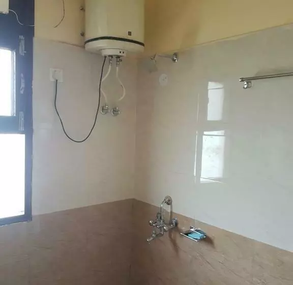 Aamiaismajoitus (B&B) Ekaant Homes