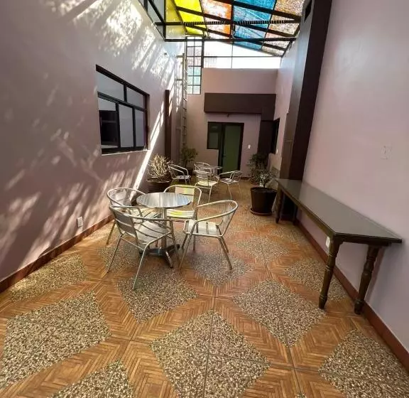 هتل Capital O Df Inn