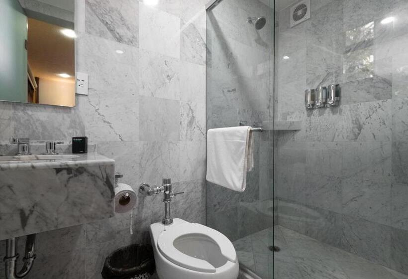 Отель Capital O Df Inn