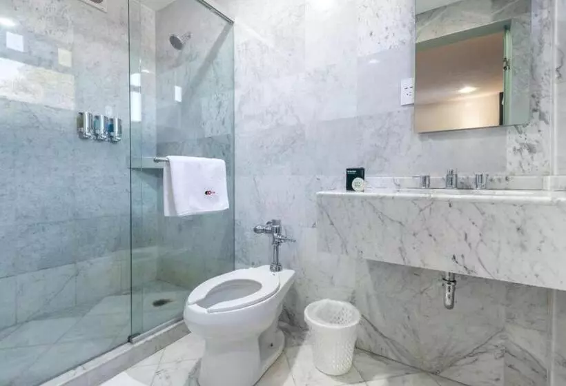 هتل Capital O Df Inn