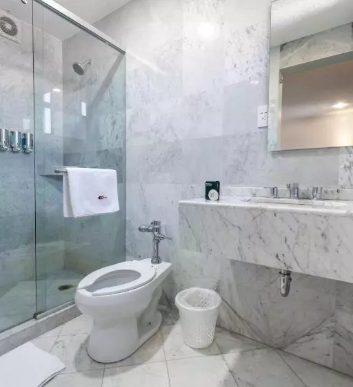 هتل Capital O Df Inn