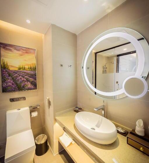 Lavande Hotels·sanya Pedestrian Street