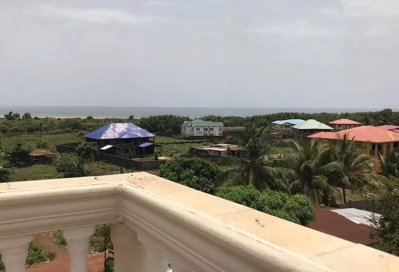 تختخواب و صبحانه Ishmajoso Lodge