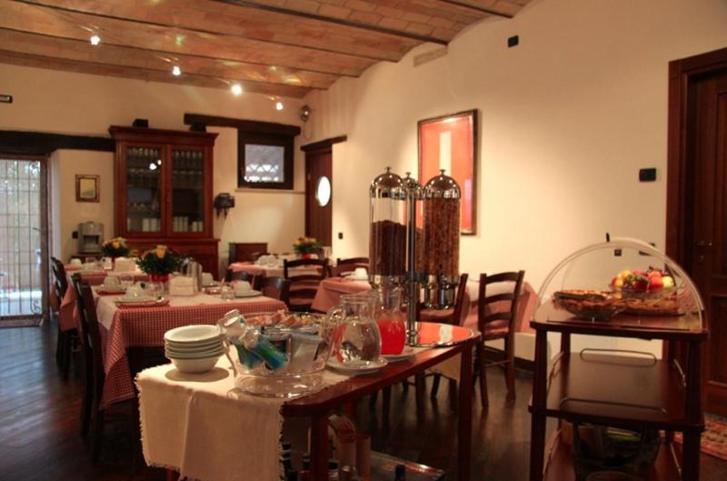 Bed and Breakfast La Tana Dei Leoni