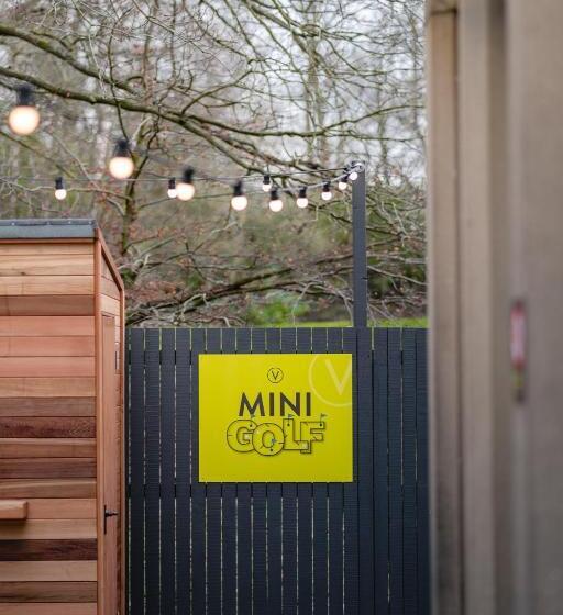 هتل The Venue Serviced Apartments