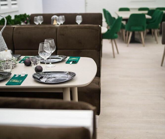 ホテル Thr Center